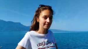 T-shirt blanc WLF rouge et noir Femme